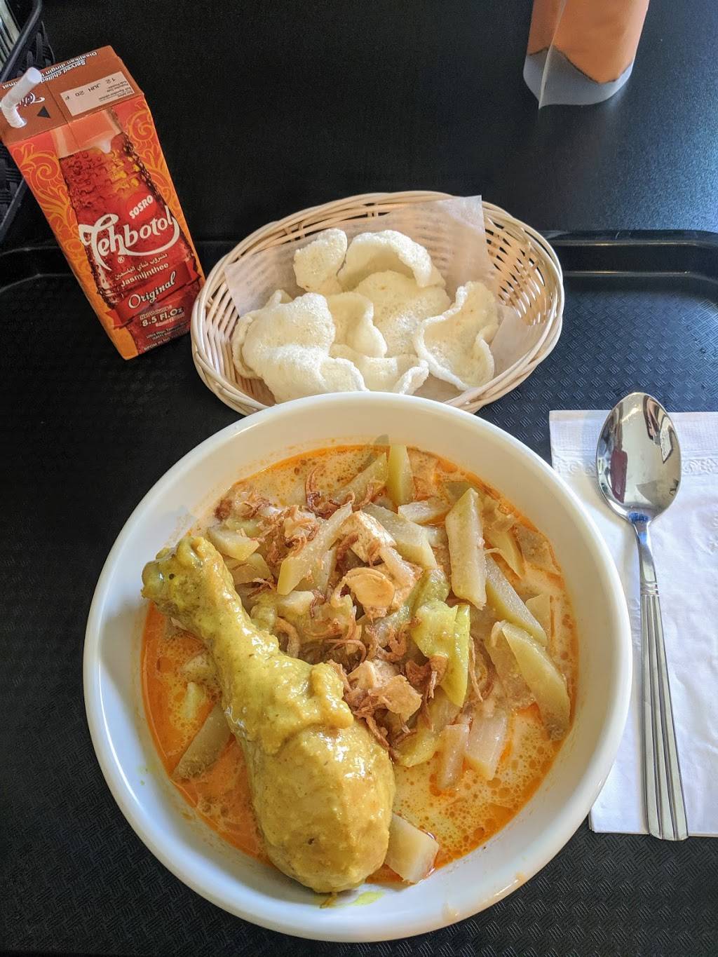 Tasyas Kitchen | restaurant | 230 High St, Somersworth, NH 03878, USA | 6038417182 OR +1 603-841-7182