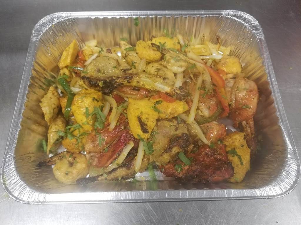 MADINA Indian Restaurant | restaurant | 33323 Harper Ave, St Clair Shores, MI 48082, USA | 5862045528 OR +1 586-204-5528