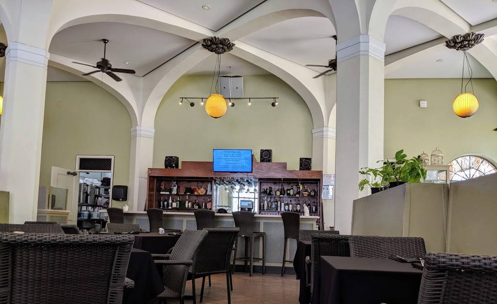 Café Julia Hawaii | restaurant | 1040 Richards St, Honolulu, HI 96813, USA | 8085333334 OR +1 808-533-3334