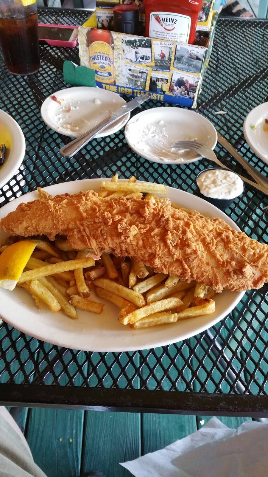 Salt Hill Pub Shanty | restaurant | 1407 New Hampshire Rte 103, Newbury, NH 03255, USA | 6037632667 OR +1 603-763-2667