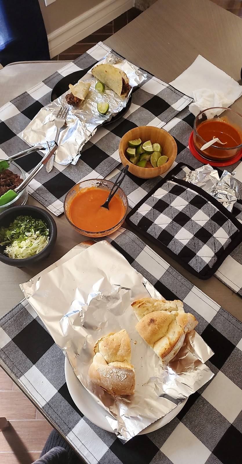 Barbacoa los Primos | restaurant | 5500 Doniphan Dr Ste 203, El Paso, TX 79932, USA | 9153009131 OR +1 915-300-9131