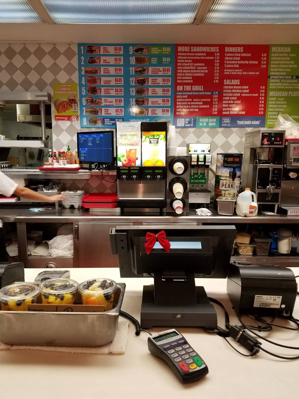 Bobos Burgers | restaurant | 13433 Van Nuys Blvd, Pacoima, CA 91331, USA | 8188902603 OR +1 818-890-2603