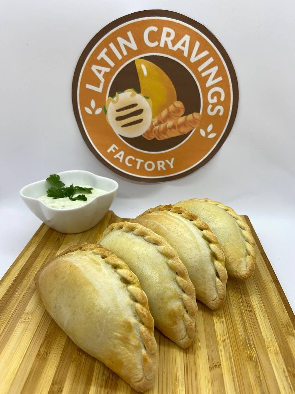 Latin Cravings Factory | restaurant | 3350 Hill Avenue Door L, Toledo, OH 43607, USA | 4193201958 OR +1 419-320-1958