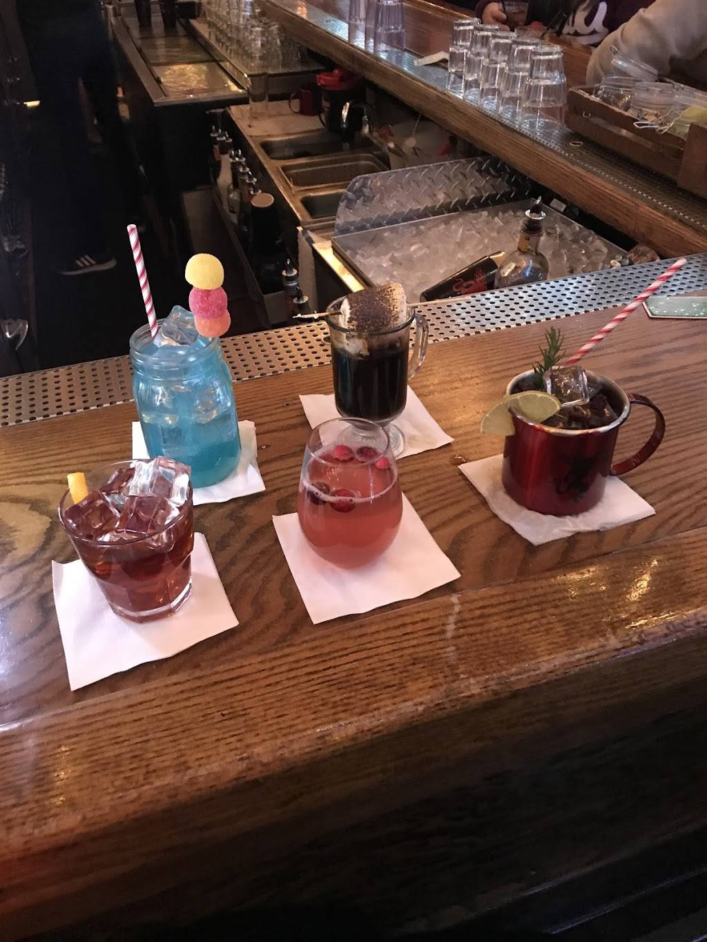 Elf’d UP | restaurant | 3485 N Clark St, Chicago, IL 60657, USA | 7737553980 OR +1 773-755-3980