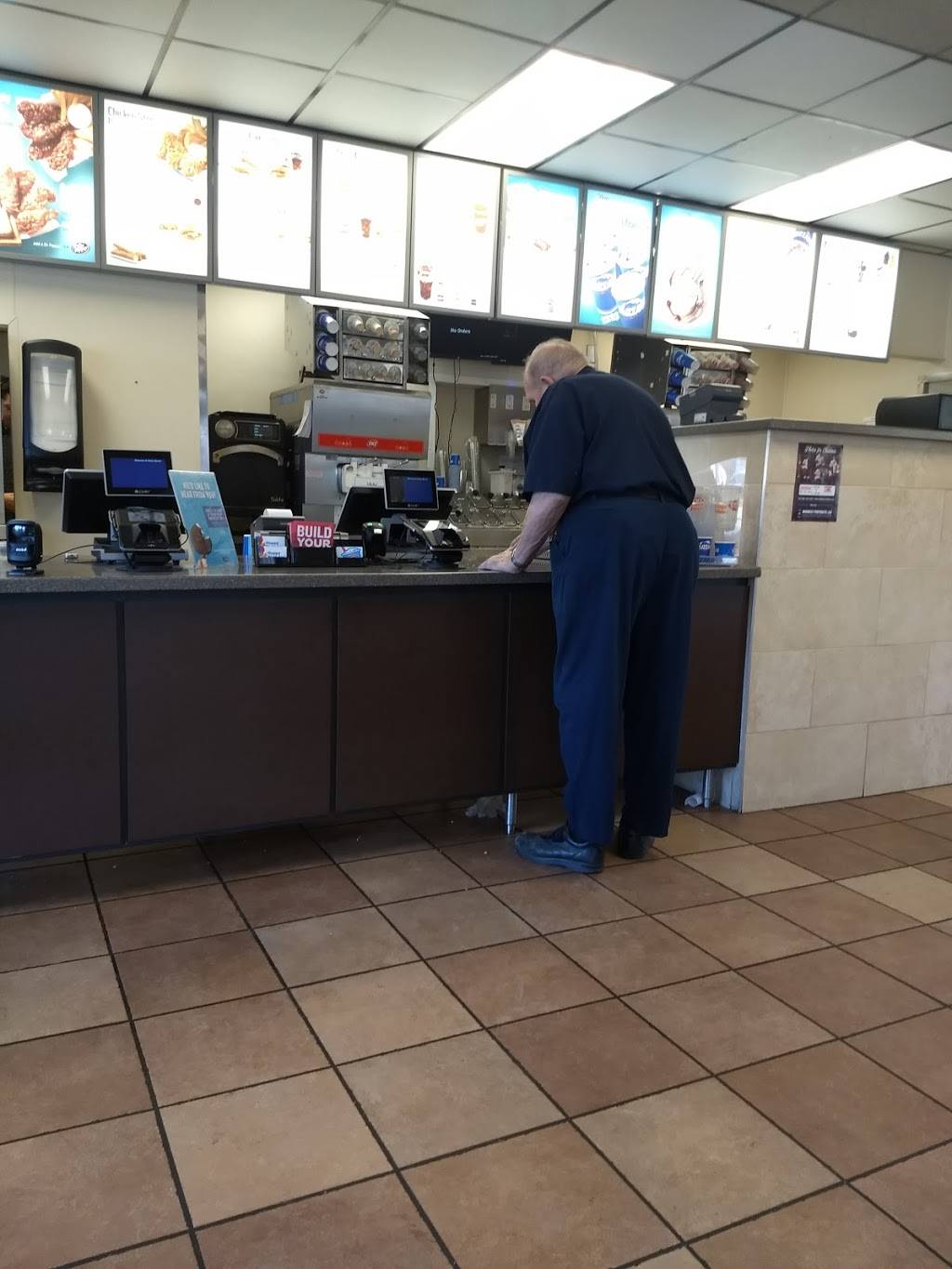 Dairy Queen Grill & Chill | restaurant | 1007 13th St N, Humboldt, IA 50548, USA | 5153324544 OR +1 515-332-4544