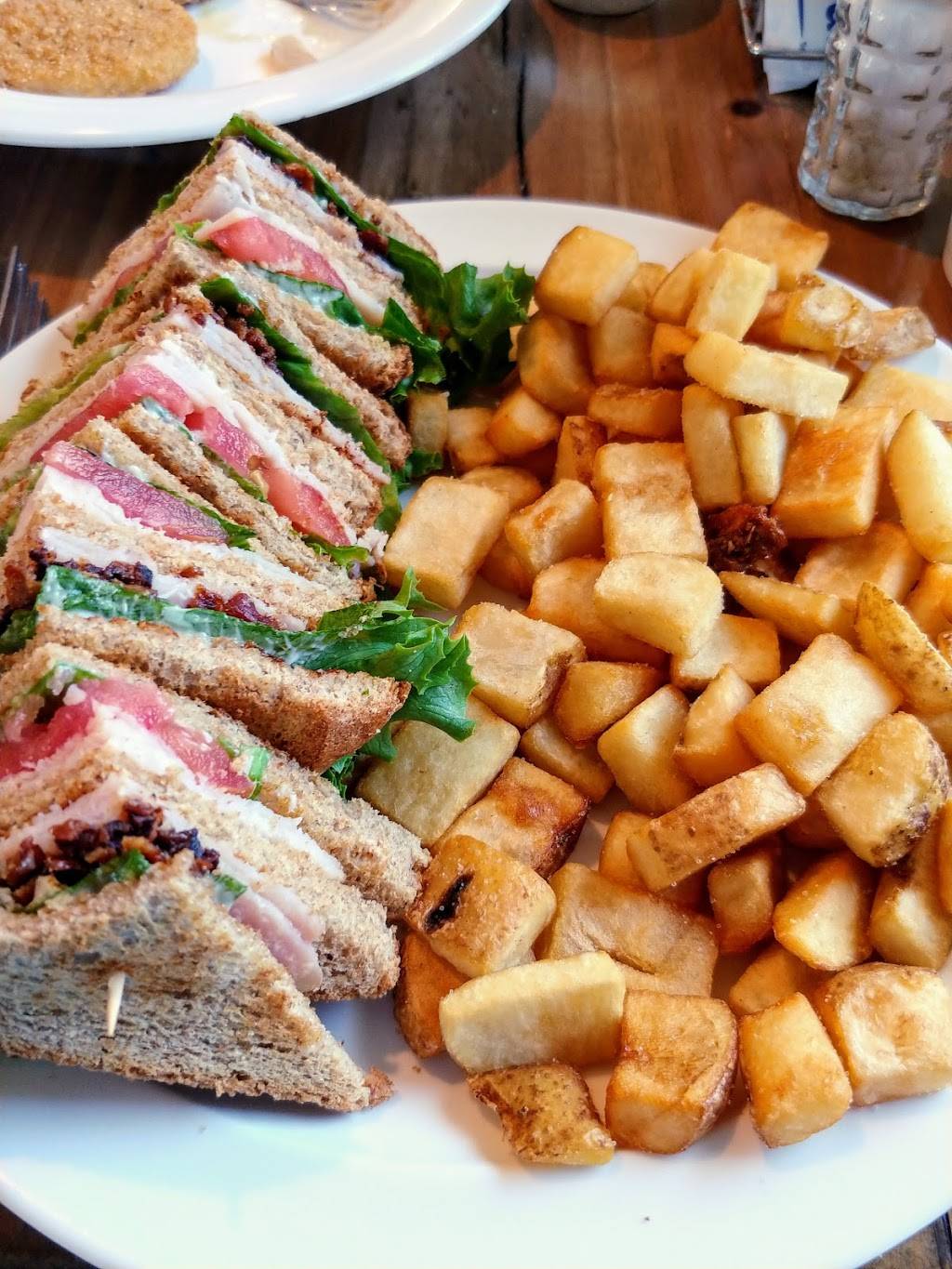 Church Street Cafe | cafe | 107 S Church St, Hahira, GA 31632, USA | 2297943383 OR +1 229-794-3383