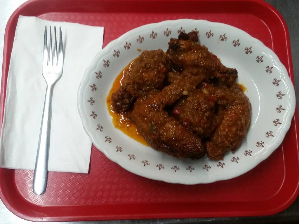 Mama Tis African Kitchen | restaurant | 7632 Brooklyn Blvd, Brooklyn Park, MN 55443, USA | 7635661009 OR +1 763-566-1009