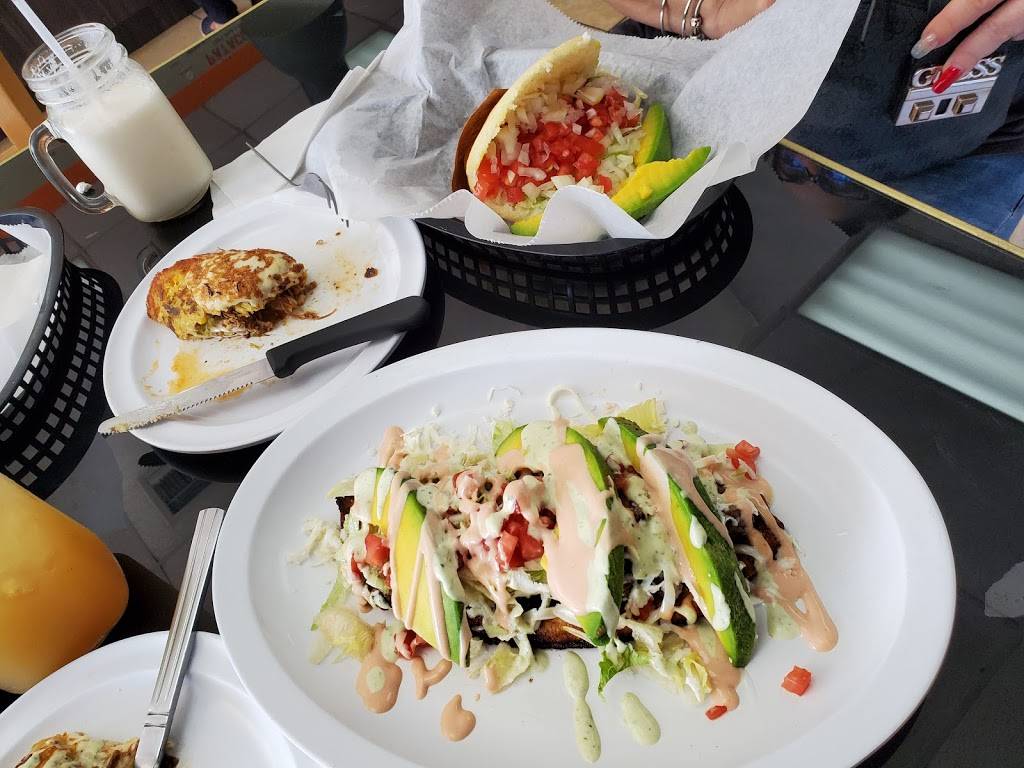 AREPA ONE | restaurant | 3141 W 76th St #9, Hialeah, FL 33018, USA | 7864825393 OR +1 786-482-5393