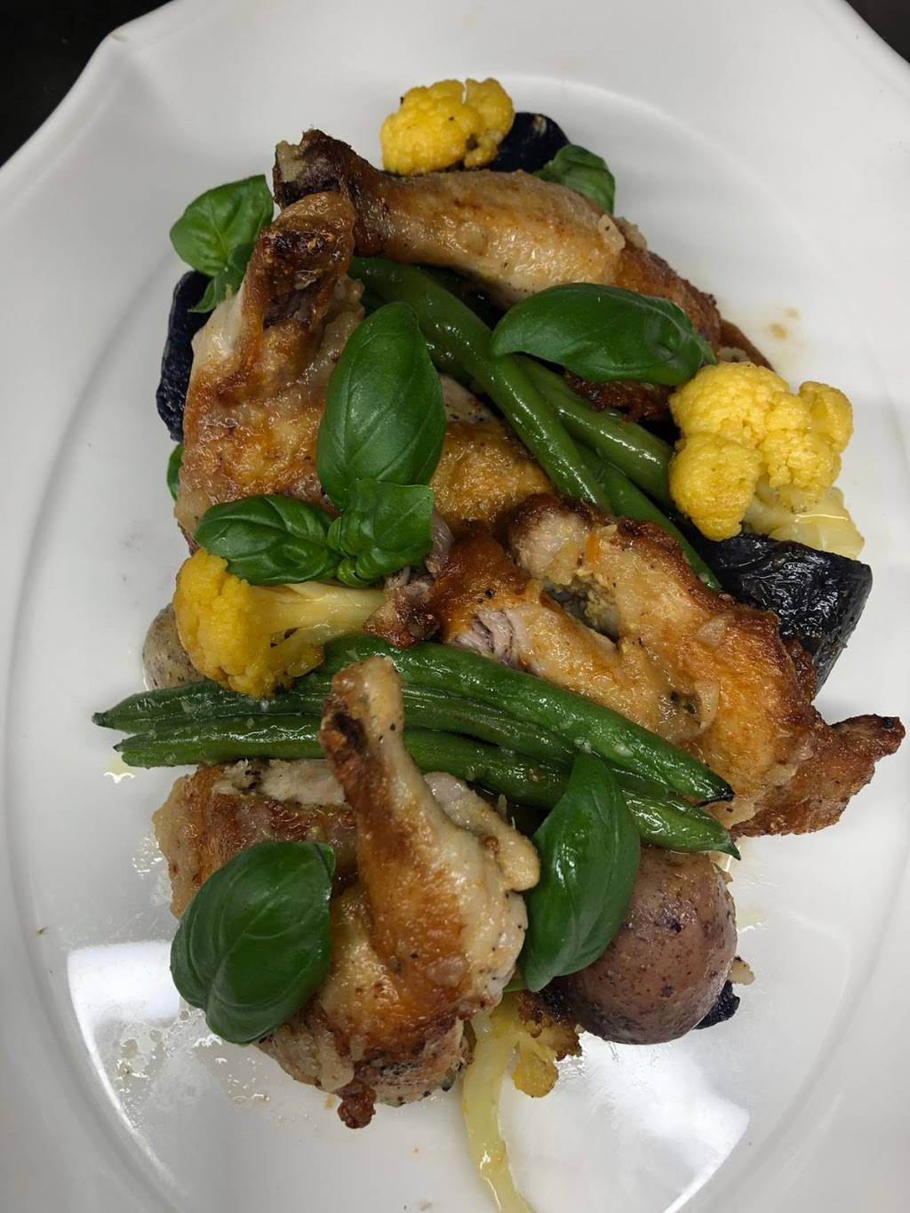 Tutto Pronto | restaurant | 1718 Avenue Rd, North York, ON M5M 3Y6, Canada | 4167822227 OR +1 416-782-2227