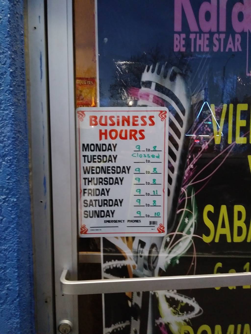 Hot Cazuelas | restaurant | 1395 W Holt Ave, Pomona, CA 91768, USA | 9097668140 OR +1 909-766-8140