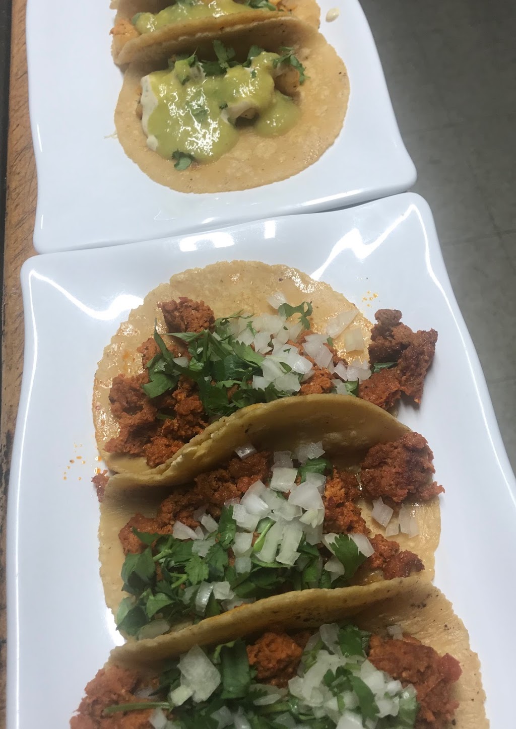 El Padre Nuestro Restaurant | restaurant | 4959 N Kedzie Ave, Chicago, IL 60625, USA | 7738295700 OR +1 773-829-5700