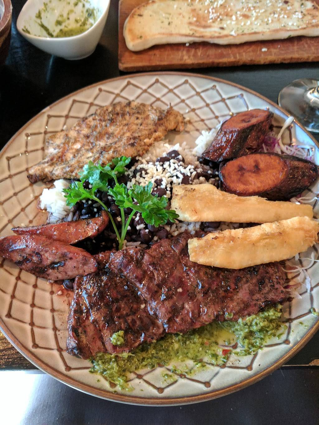 Longitud315 | restaurant | 315 Waukegan Ave, Highwood, IL 60040, USA | 8479267495 OR +1 847-926-7495