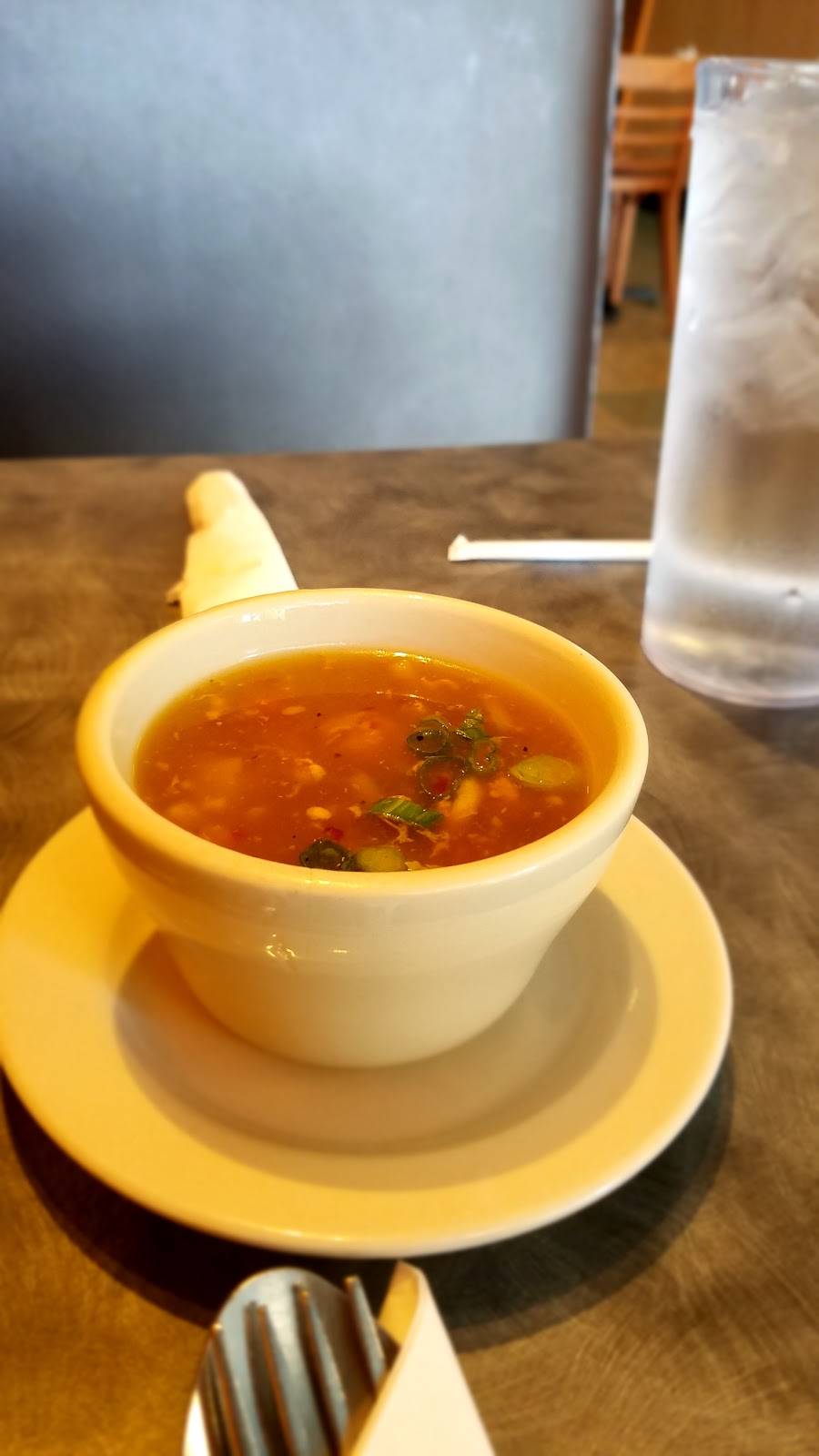 Hot Pepper Thai Restaurant | restaurant | 6325 Sashabaw Rd, Village of Clarkston, MI 48346, USA | 2486254337 OR +1 248-625-4337