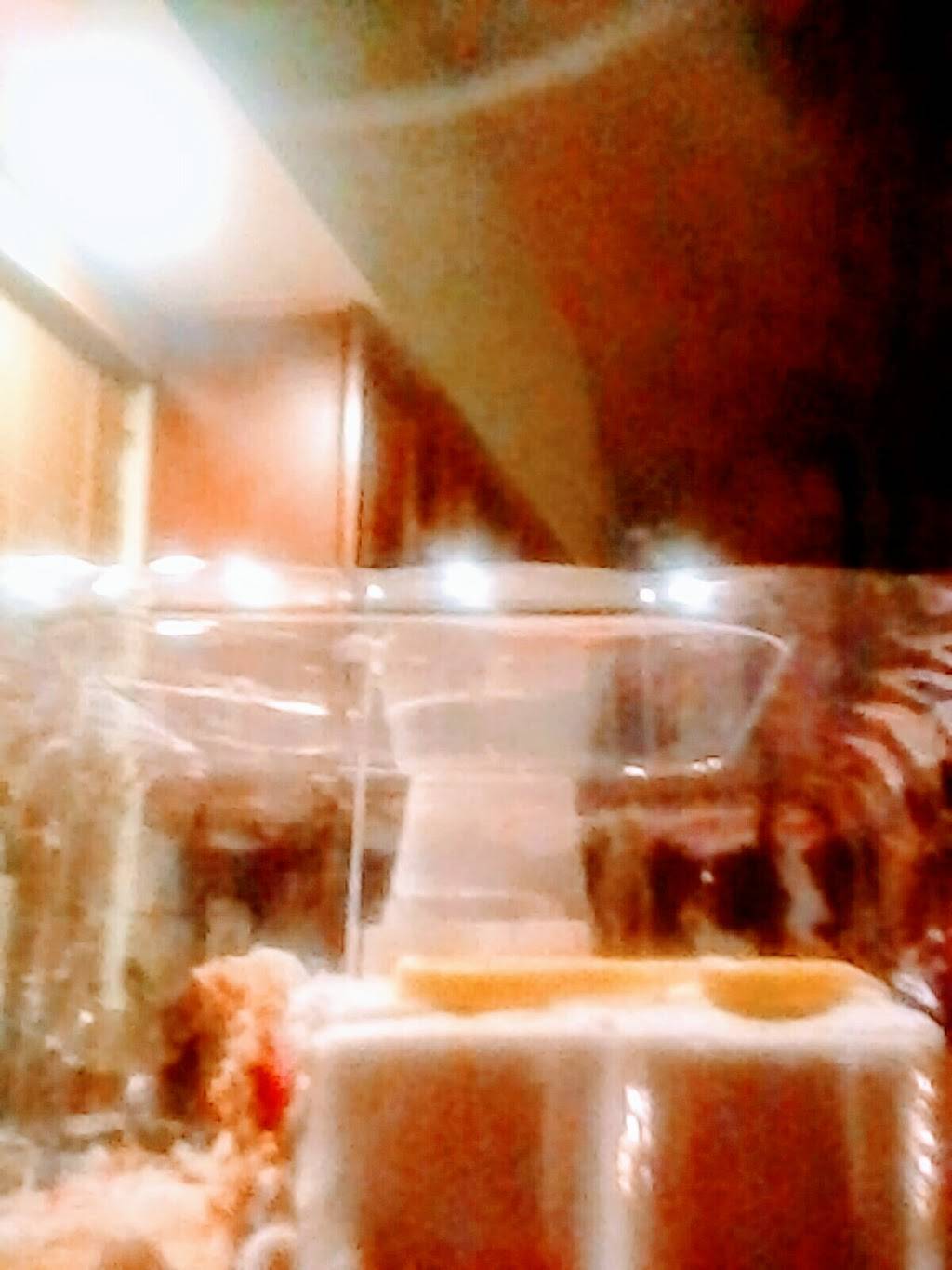 Papa Johns Pizza | restaurant | 3305 N Oakland Ave, Milwaukee, WI 53211, USA | 4142785646 OR +1 414-278-5646