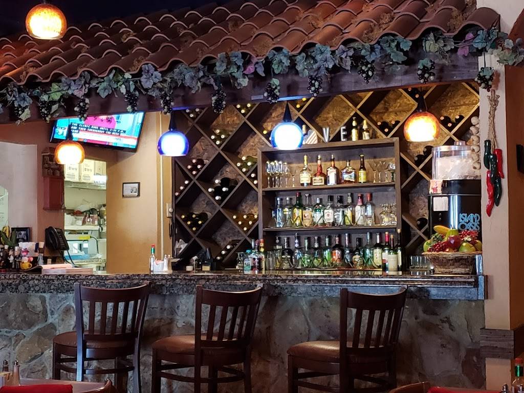 El Pueblo | restaurant | 9550 Old Keene Mill Rd, Burke, VA 22015, USA | 7034554401 OR +1 703-455-4401