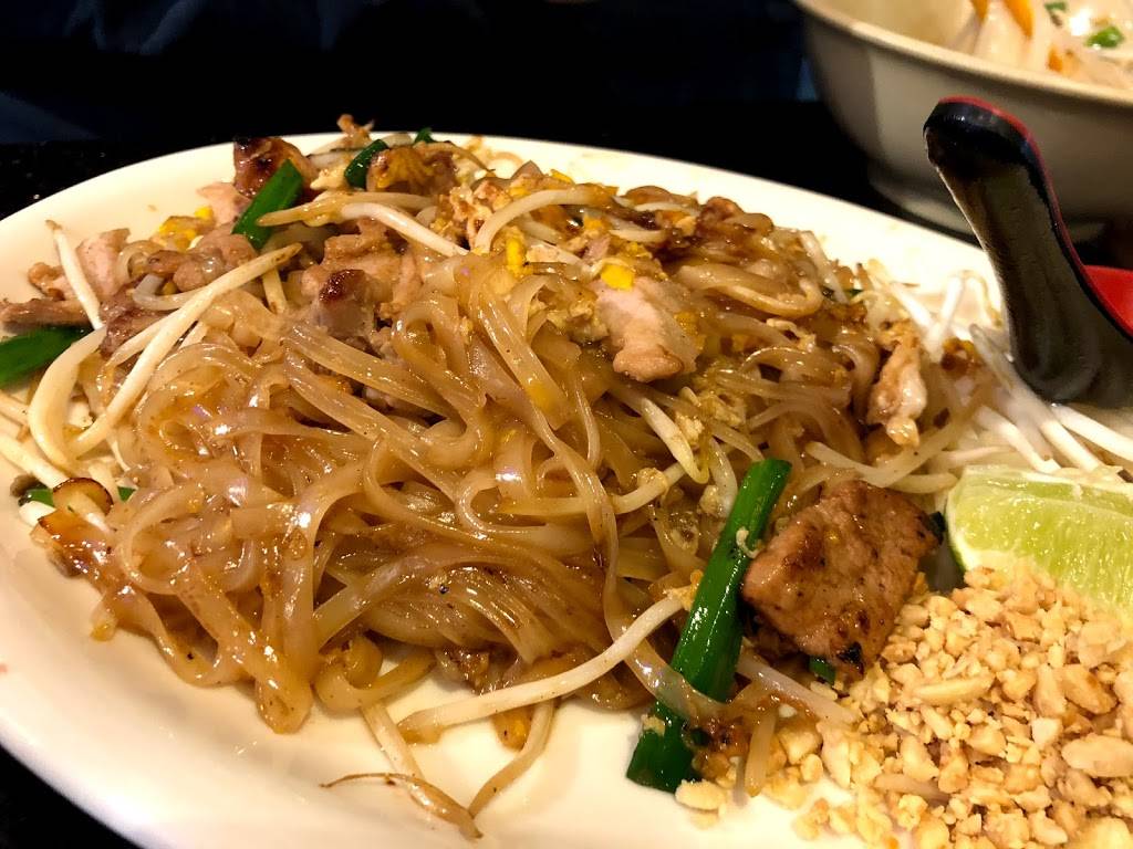 Crispy Pork Gang | restaurant | 5253 Hollywood Blvd, Los Angeles, CA 90027, USA | 3235161706 OR +1 323-516-1706