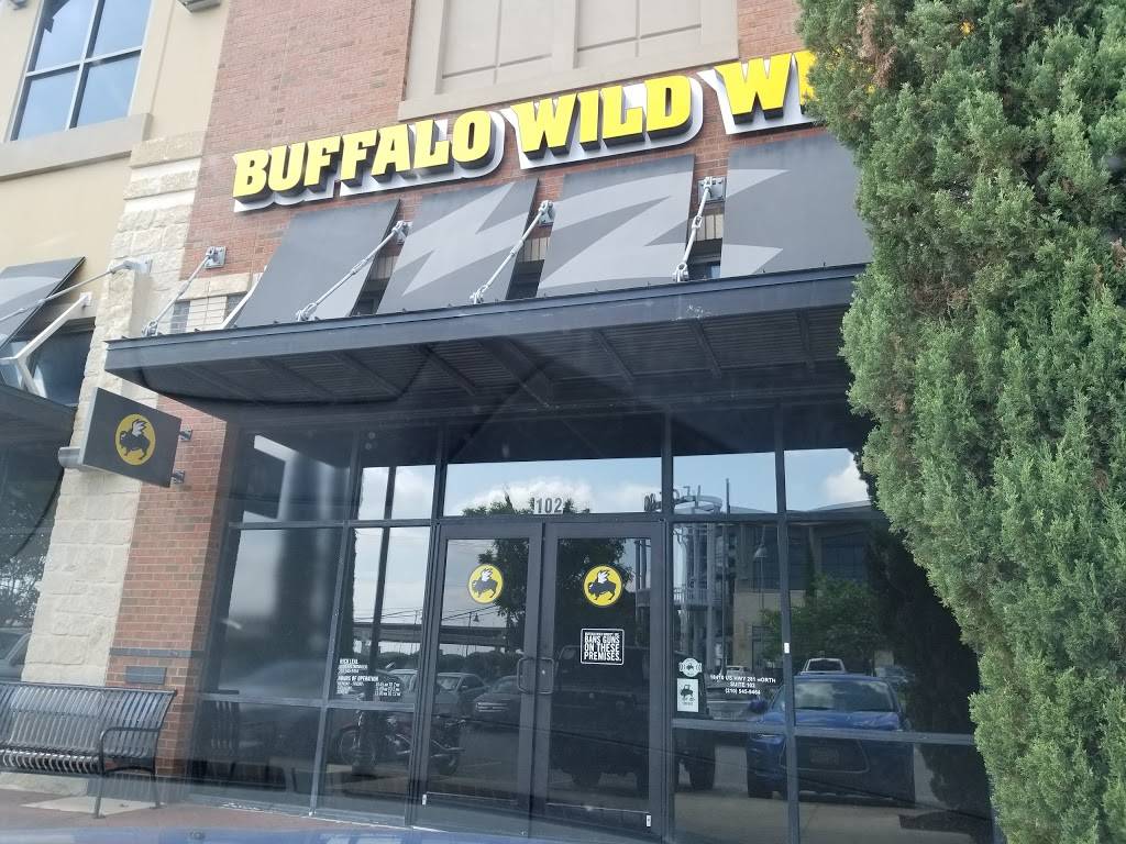 Buffalo Wild Wings | restaurant | 18410 US Highway 281, North Dr, San Antonio, TX 78259, USA | 2105459464 OR +1 210-545-9464