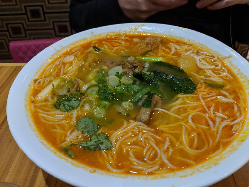 Pho Mi 99 | restaurant | 4557 Hurontario St, Mississauga, ON L4Z 3M1, Canada | 9055681889 OR +1 905-568-1889