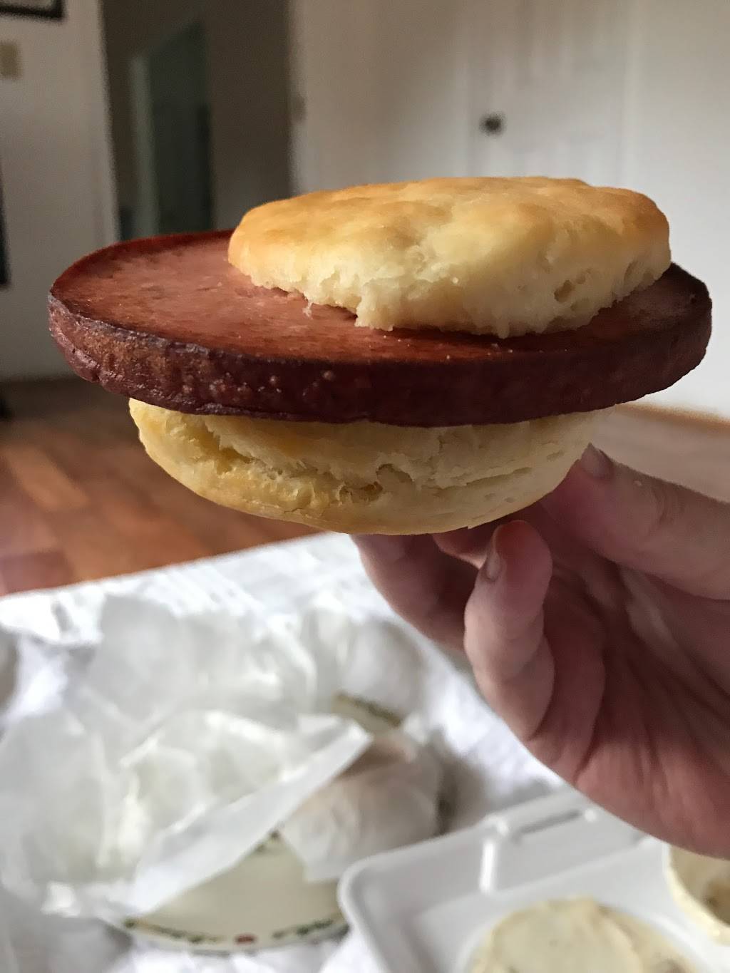 Henrys | restaurant | 202 N Broad St, Brevard, NC 28712, USA | 8288848658 OR +1 828-884-8658