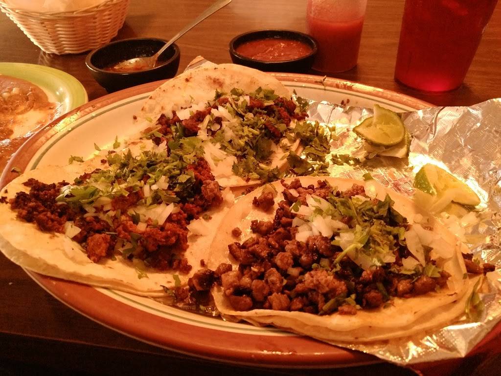 El Centenario | restaurant | 1306 S Kansas Ave, Topeka, KS 66612, USA | 7857838968 OR +1 785-783-8968