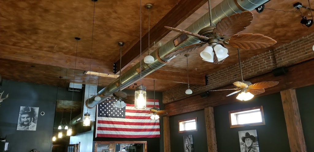 The HonkyTonk Bar and Restaurant | restaurant | 113 W Main St, Goldendale, WA 98620, USA | 5097722701 OR +1 509-772-2701