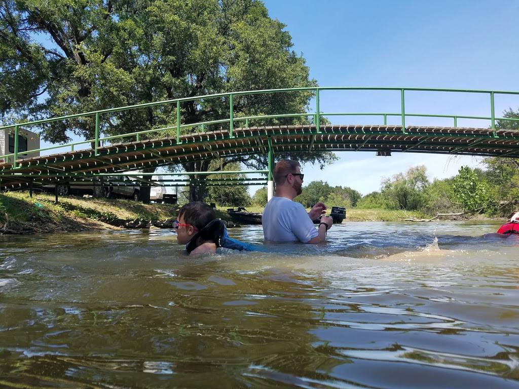 Lake Side Pizza and RV Park | restaurant | 1921 FM3137, Palo Pinto, TX 76484, USA | 9407692336 OR +1 940-769-2336