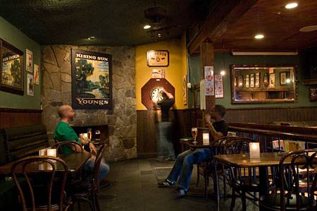 Dubliner | restaurant | 2818 Greenville Ave, Dallas, TX 75206, USA | 2148180911 OR +1 214-818-0911