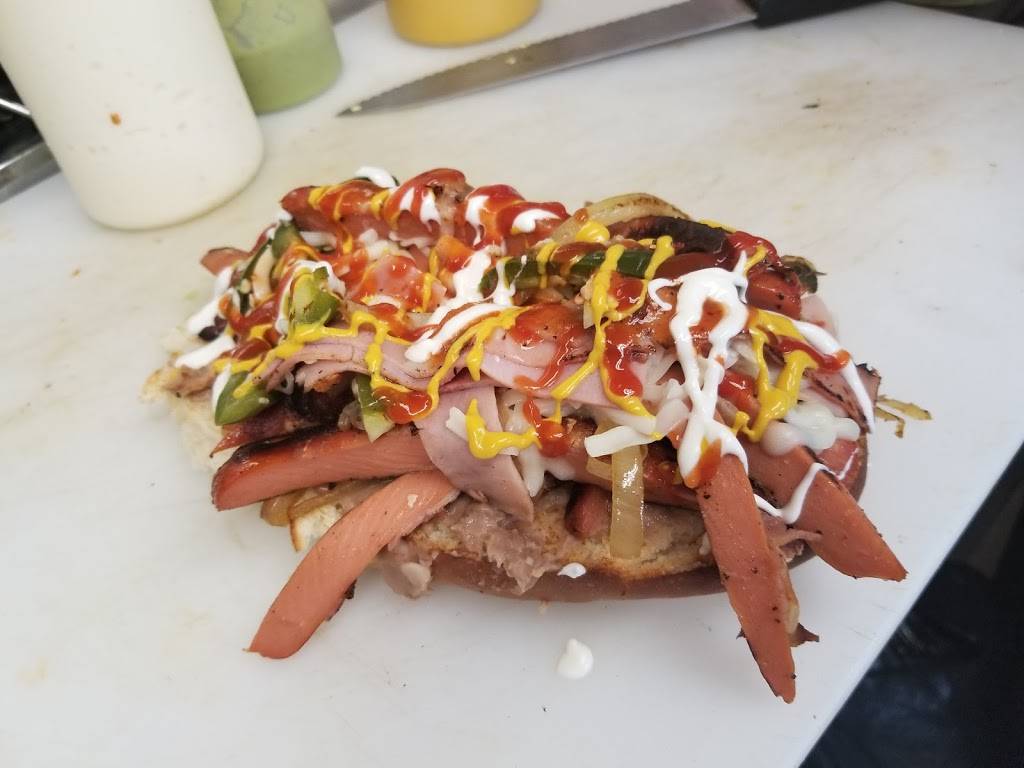 THE HOTDOG PARLOR LLC | meal takeaway | 3017 W 10th St, Greeley, CO 80631, USA | 6028659683 OR +1 602-865-9683