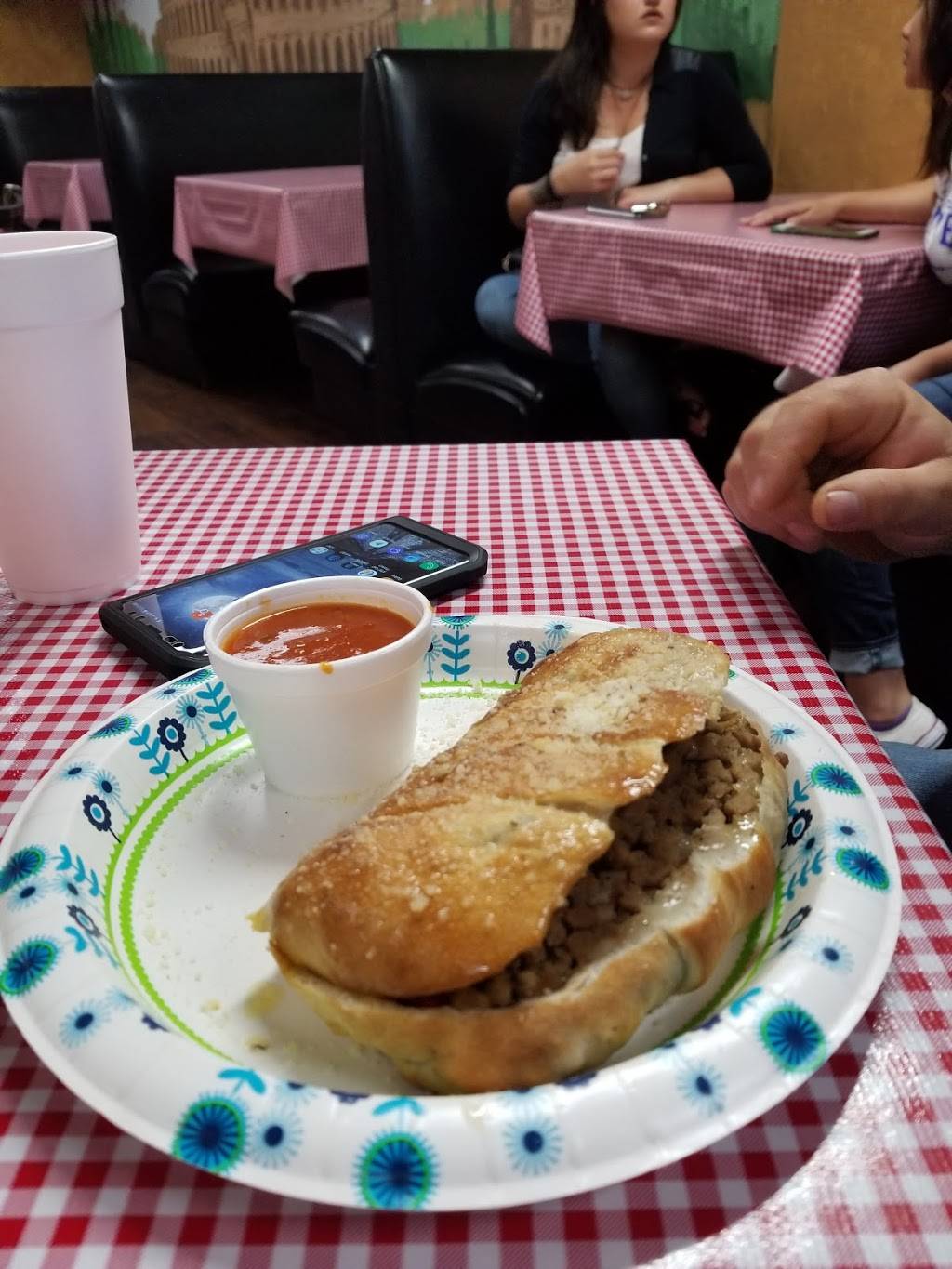 Italianos Pizza, Pasta, & Subs | restaurant | 1316 S 31st St #100, Temple, TX 76504, USA | 2547912000 OR +1 254-791-2000