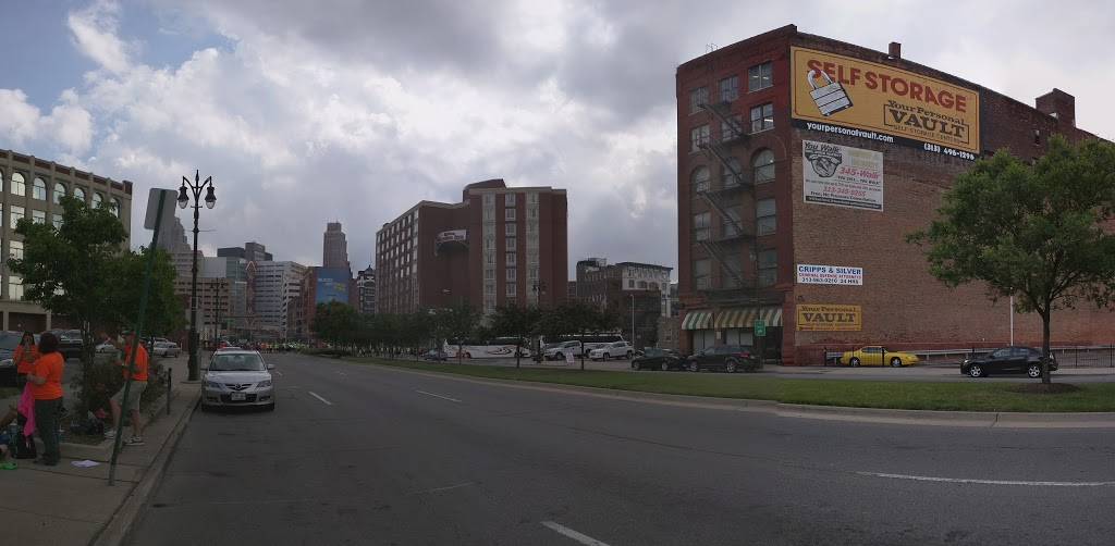 Subway | restaurant | 1401 Beaubien St, Detroit, MI 48226, USA | 3139620909 OR +1 313-962-0909