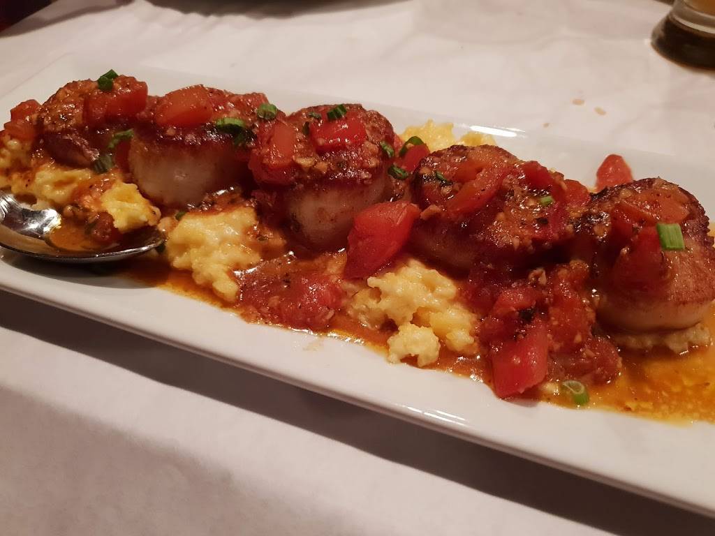 MeMes Bar & Grille | restaurant | 712 W Judge Perez Dr, Chalmette, LA 70043, USA | 5046444992 OR +1 504-644-4992