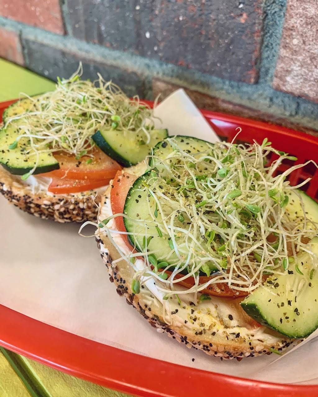 The Lunch Spot | restaurant | 74868 Joni Dr Ste 1-A, Palm Desert, CA 92260, USA | 4423347171 OR +1 442-334-7171