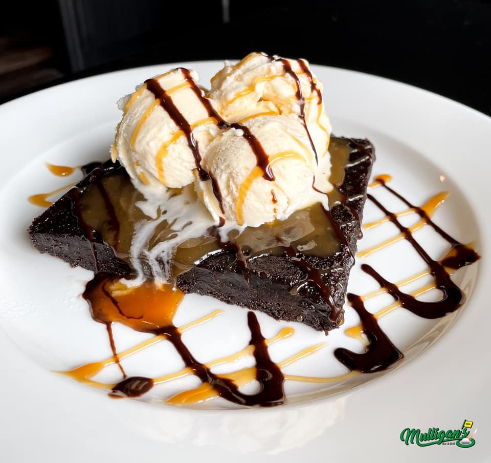 Mulligans Bar & Grill | restaurant | 704 Harrison Ferry Rd, Baneberry, TN 37890, USA | 8657610562 OR +1 865-761-0562