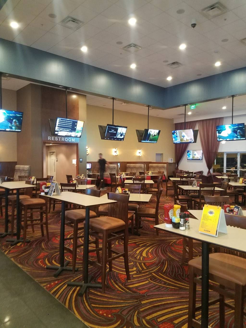 Orange City Racing and Card Club | restaurant | 822-4 Saxon Blvd, Orange City, FL 32763, USA | 3862526484 OR +1 386-252-6484