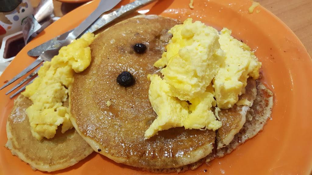 Village Inn | bakery | 11454 S, District Dr, South Jordan, UT 84095, USA | 8014955990 OR +1 801-495-5990