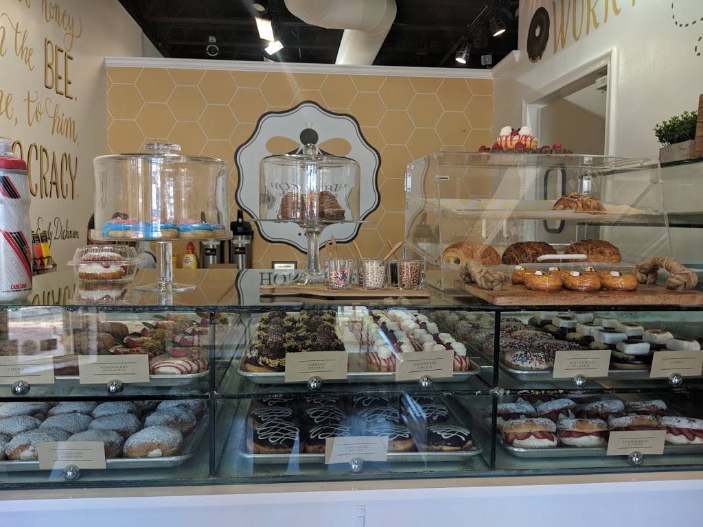 Honeybee Doughnuts | bakery | 7388 Red Rd, South Miami, FL 33143, USA | 7867732770 OR +1 786-773-2770