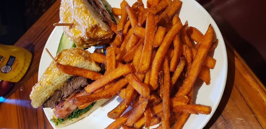 Stockyard | restaurant | 135 Market St, Brighton, MA 02135, USA | 6177824700 OR +1 617-782-4700