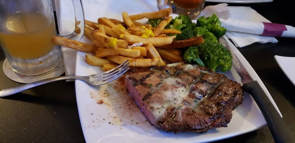 Laux Brickhouse Grille | restaurant | 212 N Prairie St, Bethalto, IL 62010, USA | 6183774800 OR +1 618-377-4800