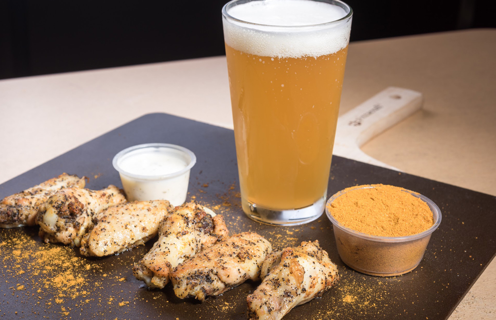 Curry Pizza House | restaurant | 4035 Evergreen Village Square, San Jose, CA 95135, USA | 4082232100 OR +1 408-223-2100