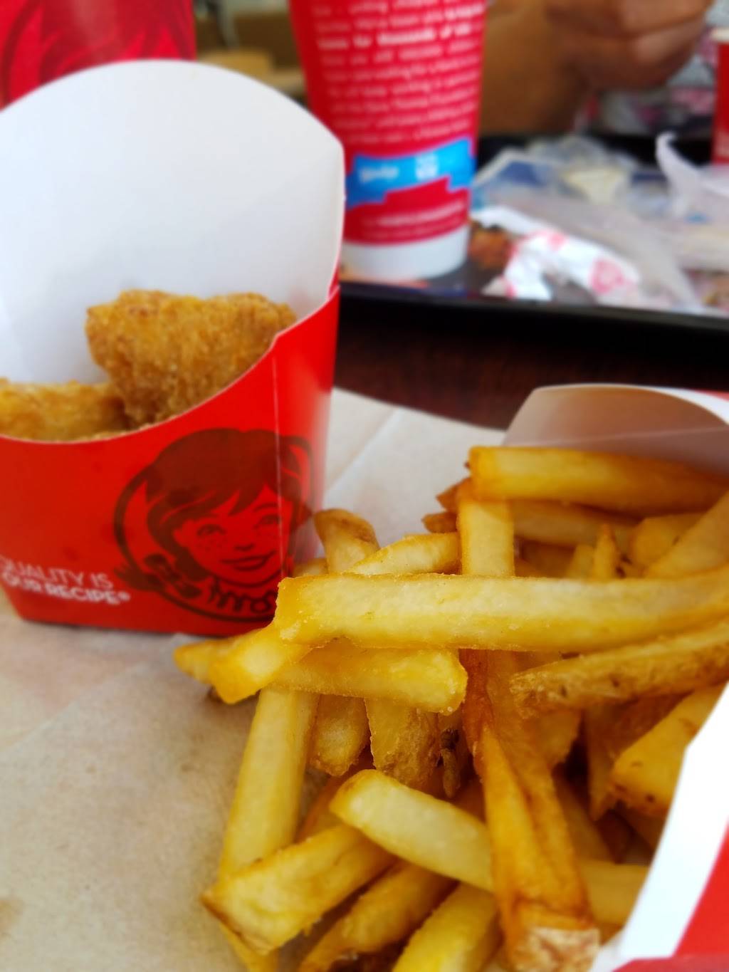 Wendys | restaurant | 2000 NW 107th Ave, Miami, FL 33172, USA | 3055932761 OR +1 305-593-2761