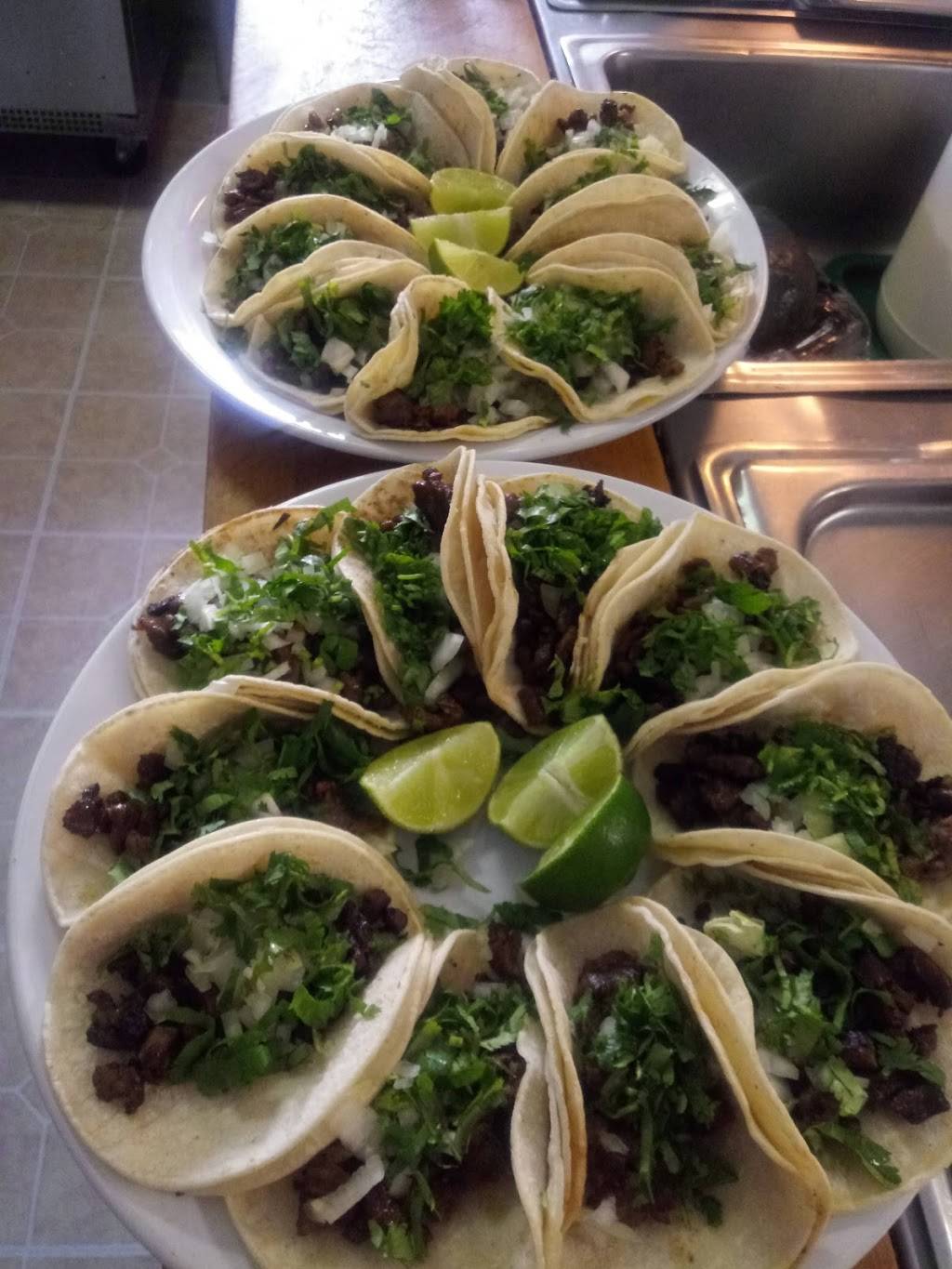 Mil Amores Taqueria | restaurant | 1009 N Pacific Ave, Kelso, WA 98626, USA | 3604252011 OR +1 360-425-2011