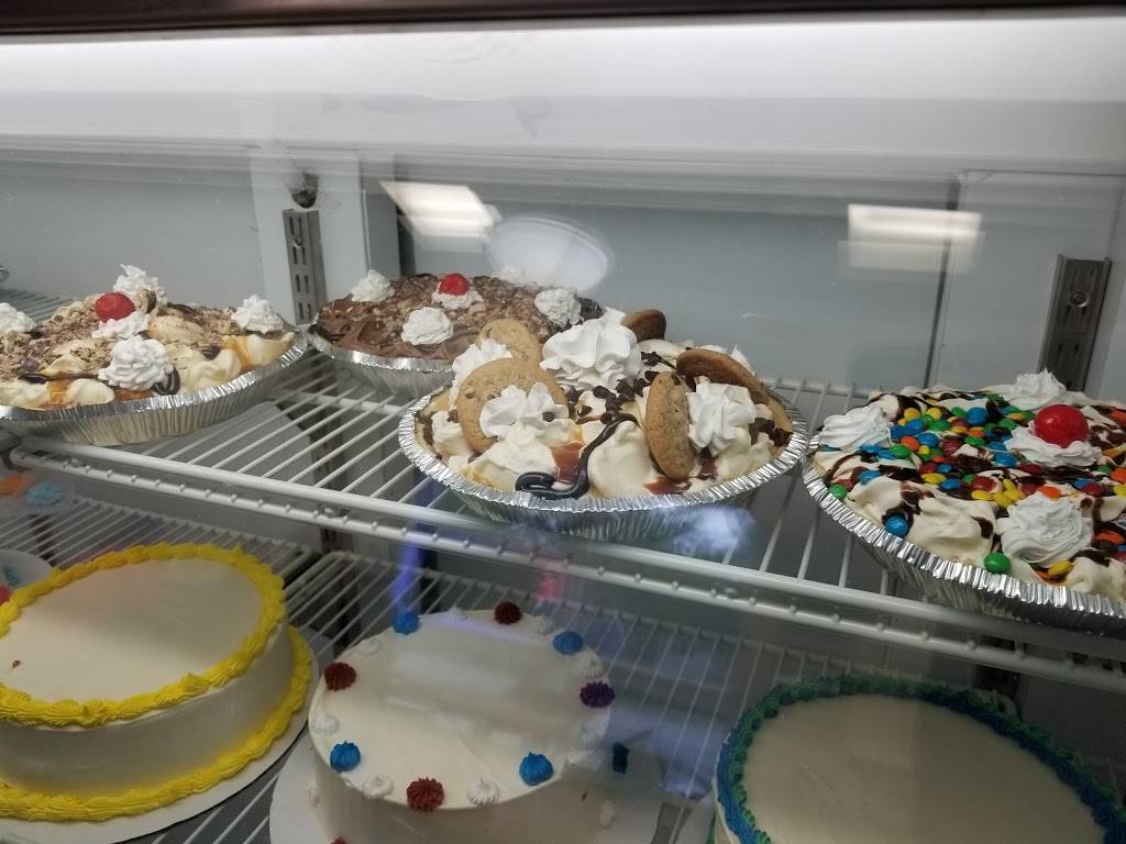 Abbotts Frozen Custard | restaurant | 2586 Buffalo Rd, Rochester, NY 14624, USA | 5852471370 OR +1 585-247-1370