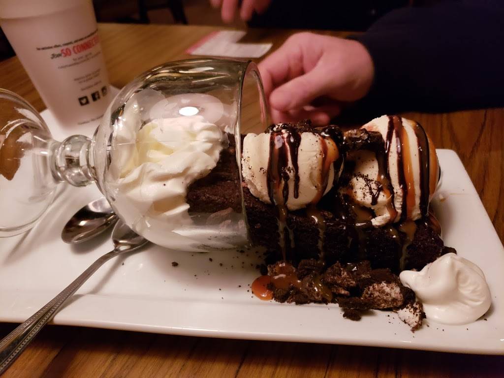 Ruby Tuesday | restaurant | 3308 E Center St, Warsaw, IN 46582, USA | 5742697821 OR +1 574-269-7821