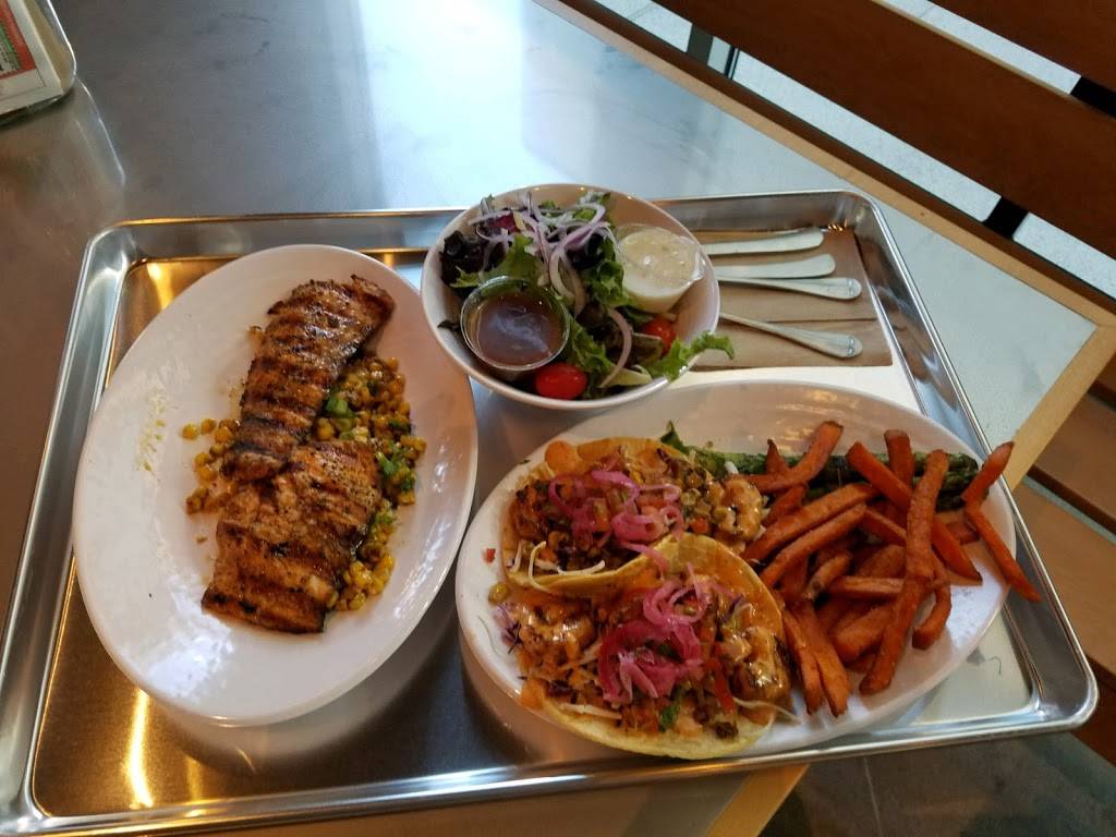 California Fish Grill | restaurant | 120 Fletcher Pkwy Suite 113-B, El Cajon, CA 92020, USA | 6193831510 OR +1 619-383-1510