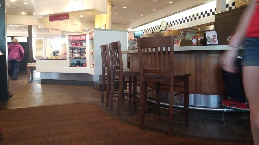 Bob Evans | restaurant | 10770 Fremont Pike, Perrysburg, OH 43551, USA | 4198743400 OR +1 419-874-3400