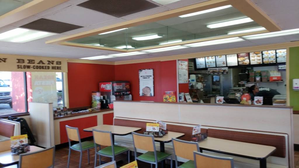 Del Taco | meal takeaway | 40465 Alta Murieta Drive, Murrieta, CA 92563, USA | 9516770819 OR +1 951-677-0819