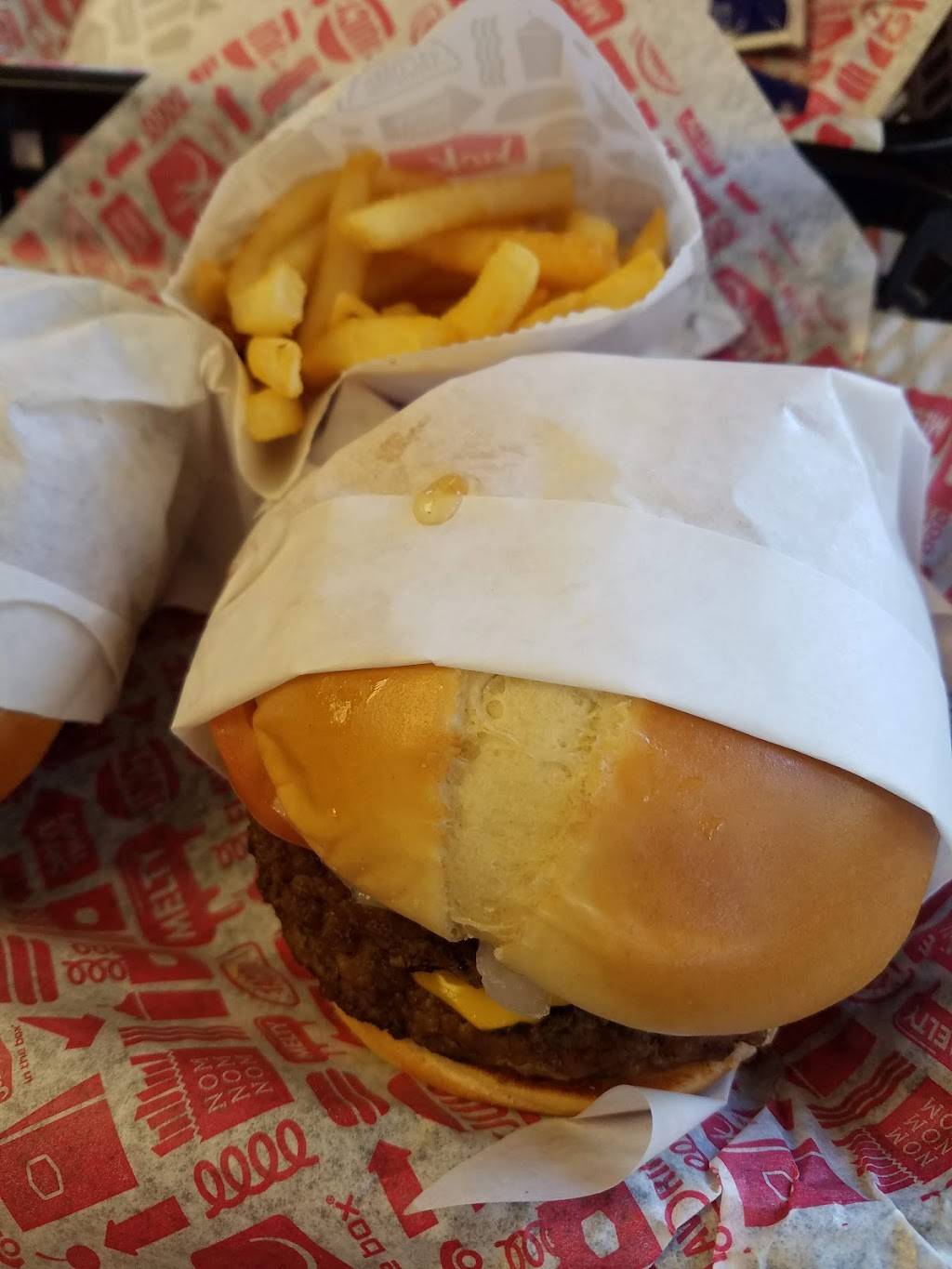 Jack in the Box | restaurant | 4740 Clayton Rd, Concord, CA 94521, USA | 9256821275 OR +1 925-682-1275