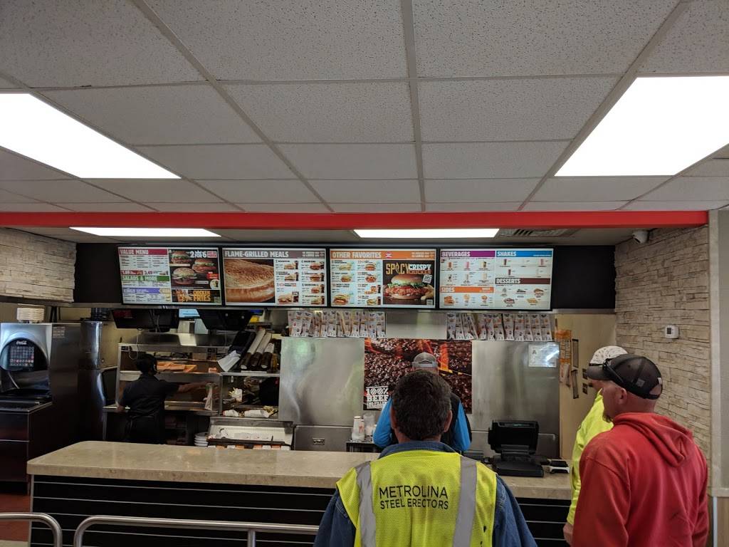 Burger King | restaurant | 2901 South Blvd, Charlotte, NC 28209, USA | 7045250665 OR +1 704-525-0665