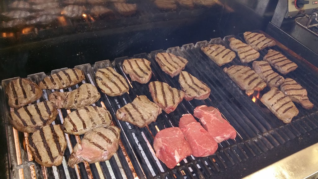 Black Angus Steakhouse | restaurant | 215 E 5th St, Canton, SD 57013, USA | 6059879000 OR +1 605-987-9000