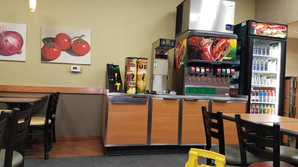 Subway Restaurants | restaurant | 640 Dennery Rd., Suite 102, Palm Promenade, San Diego, CA 92154, USA | 6196901340 OR +1 619-690-1340